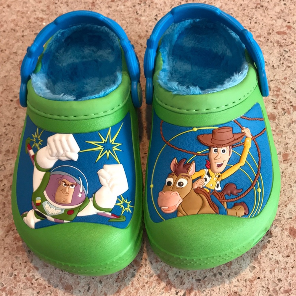 Toy Story fur-lined Crocs size 10/11 Excellent